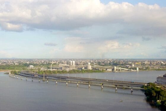 Nouveau Pont sur le Wouri